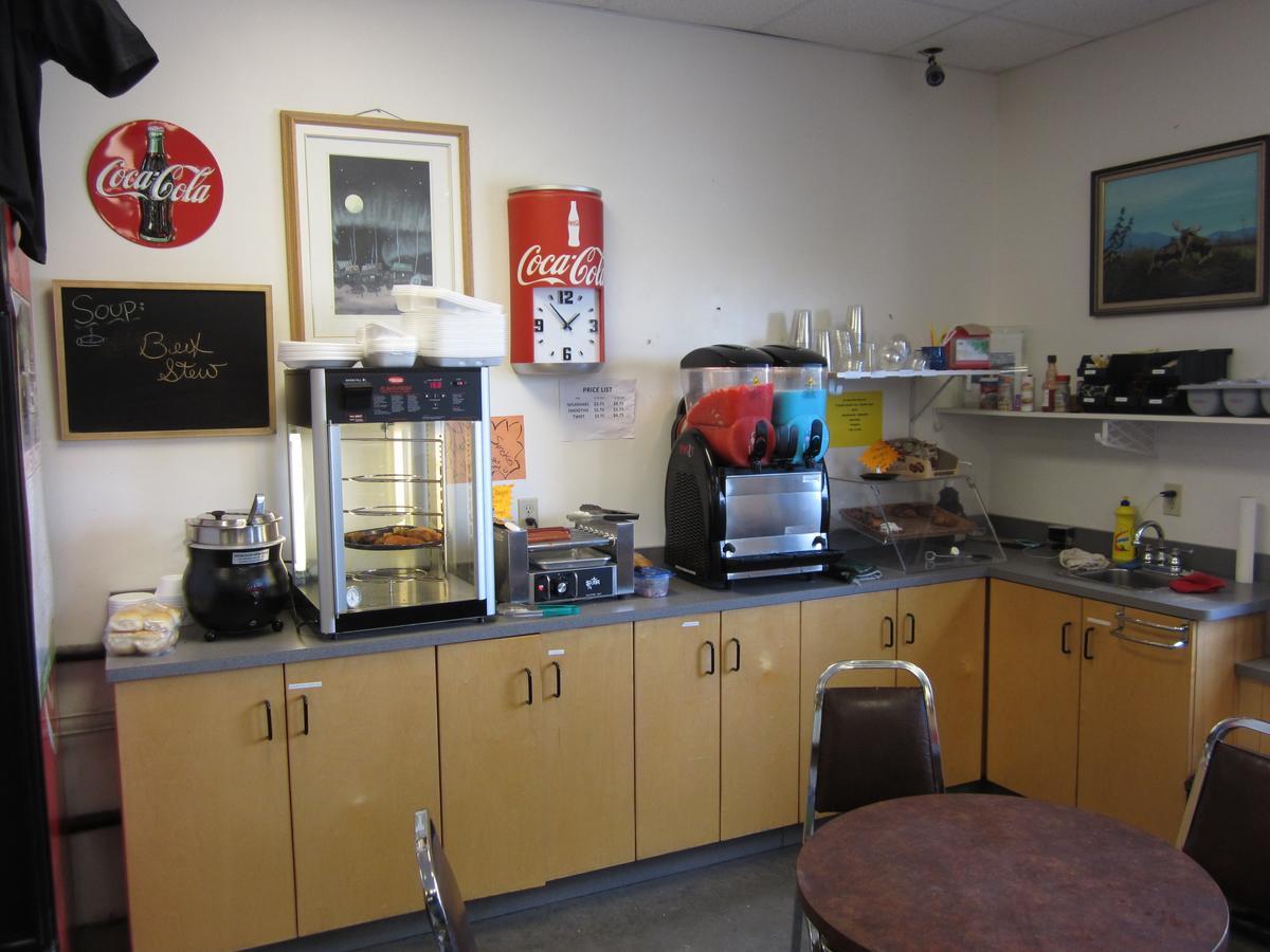 Nisutlin Trading Post Motel Teslin 외부 사진